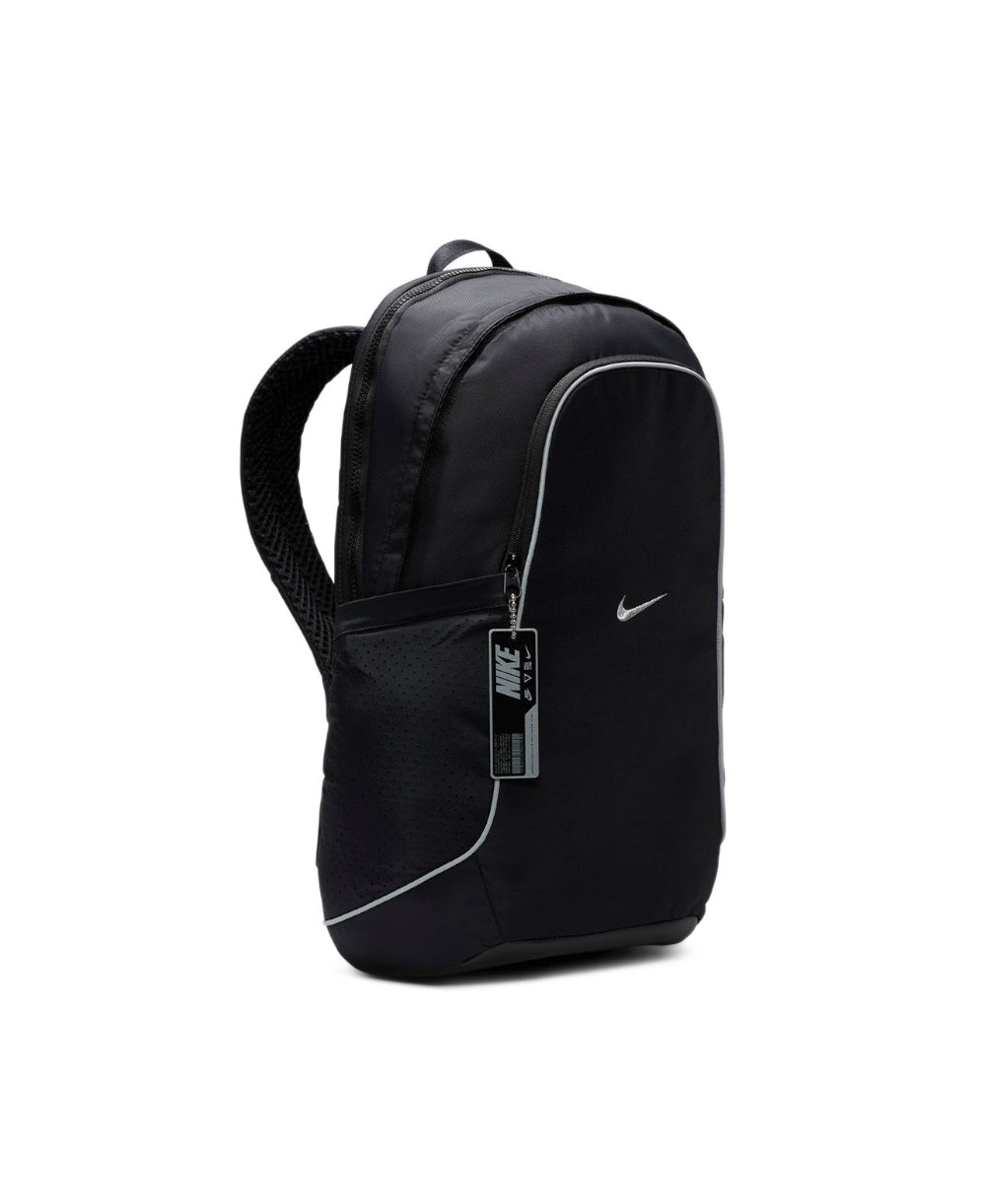 NIKE Sportswear Essentials kuprinė