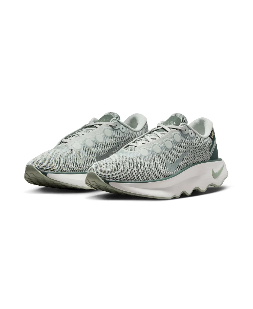 NIKE Motiva Gore-Tex moteriški kedai